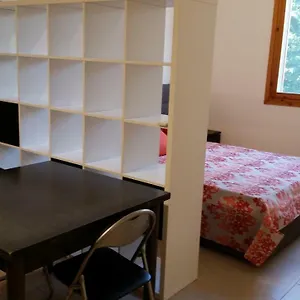 https://111-via-francesco-zanardi.emilia-romagnahotels.net